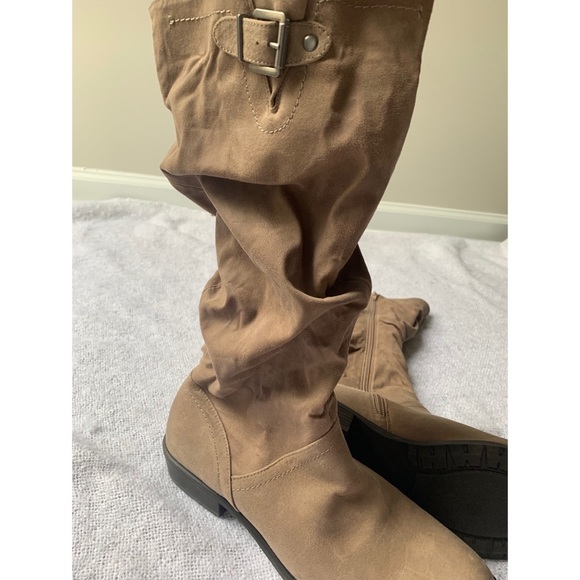 NWOT White Mountain Boots Grey Size 10-11 - Picture 3 of 6